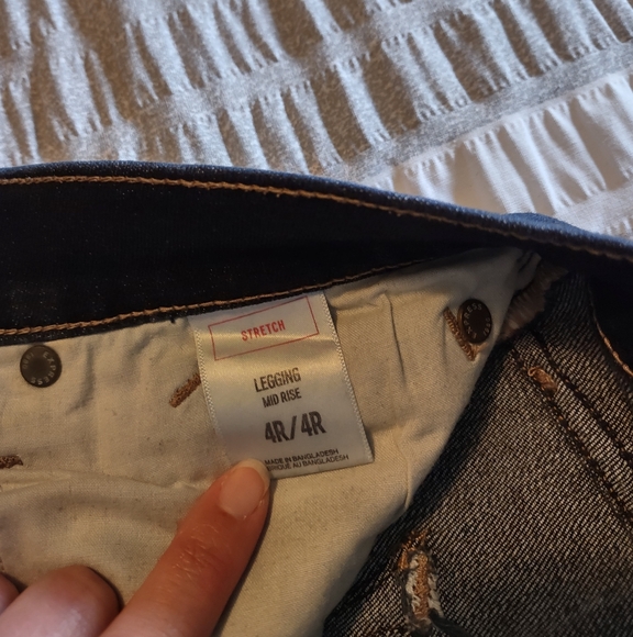 Express Jeggings - Picture 3 of 3